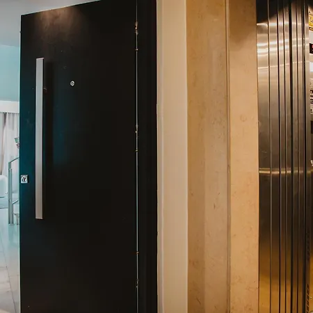 Amber View Penthouse 220sqm- Overlooking Downtown 公寓