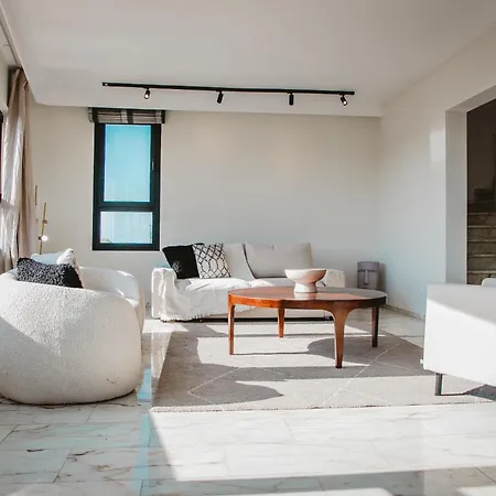 Amber View Penthouse 220sqm- Overlooking Downtown شقة