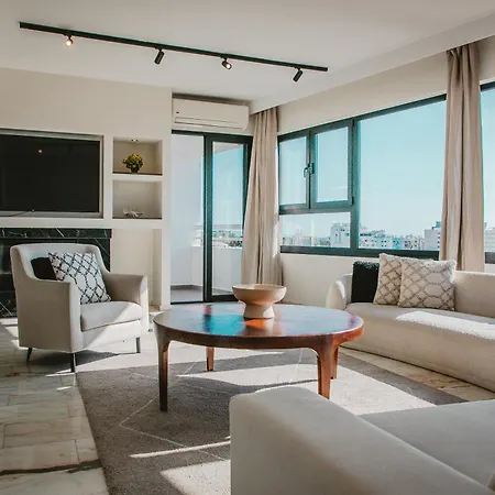 Amber View Penthouse 220sqm- Overlooking Downtown Apartment