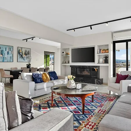 Amber View Penthouse 220sqm- Overlooking Downtown Apartment