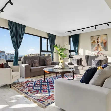 Apartman Amber View Penthouse 220sqm- Overlooking Downtown Limassol