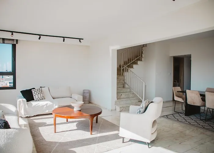 Amber View Penthouse 220sqm- Overlooking Downtown Limassol