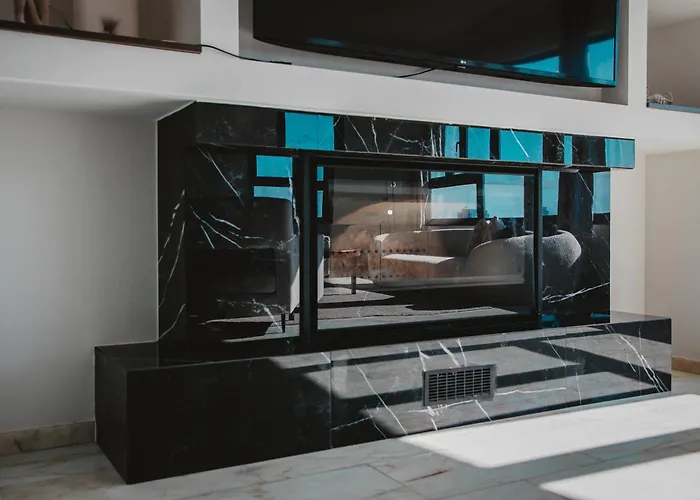 Amber View Penthouse 220sqm- Overlooking Downtown