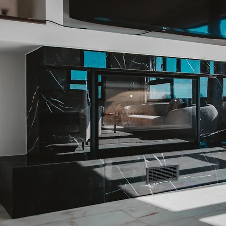 Amber View Penthouse 220sqm- Overlooking Downtown