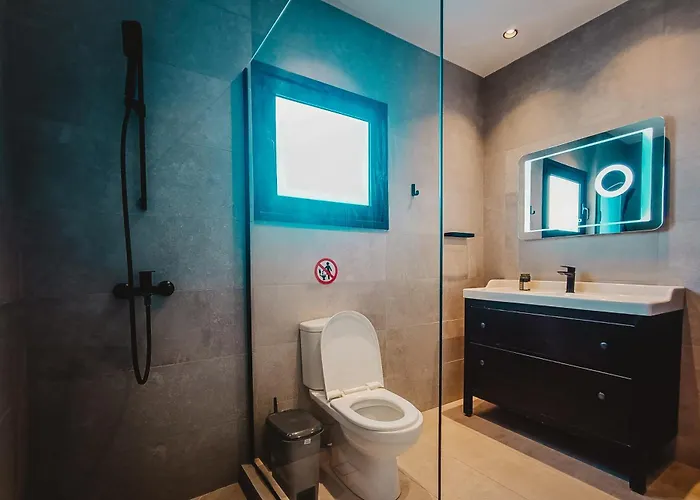 Amber View Penthouse 220sqm- Overlooking Downtown