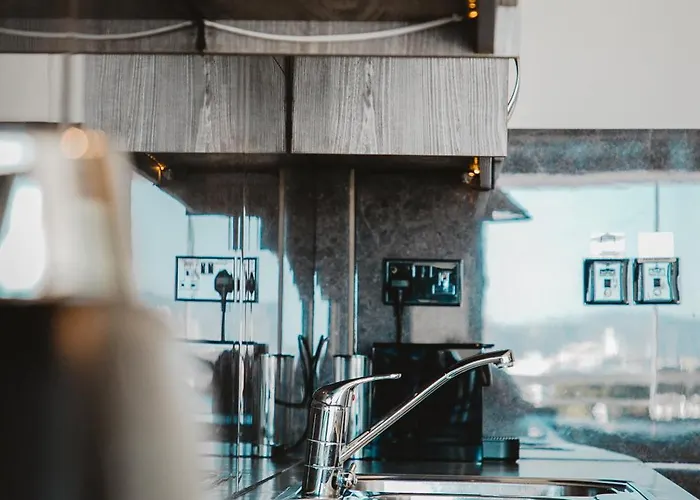 Amber View Penthouse 220sqm- Overlooking Downtown Limasol