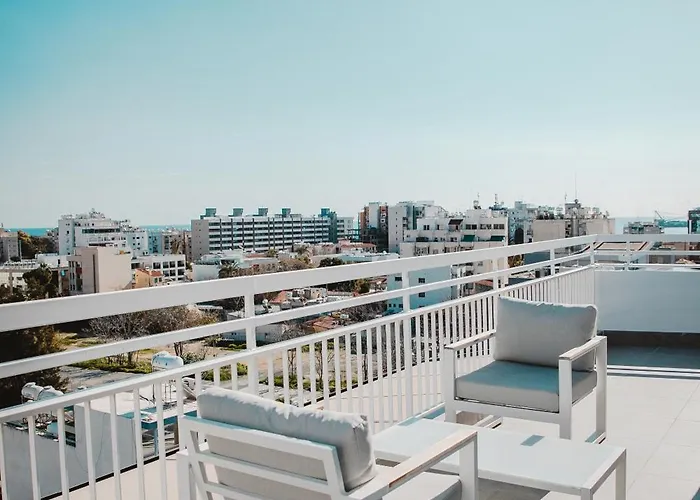 Amber View Penthouse 220sqm- Overlooking Downtown *